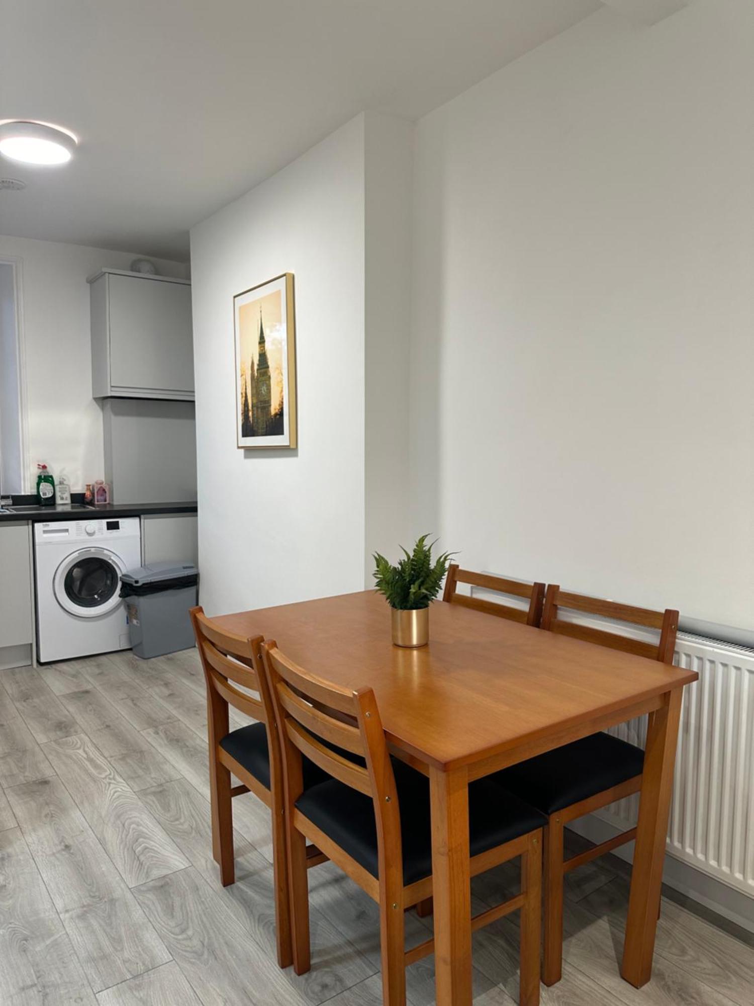 דירות לונדון Stunning Newly Refurbished 1 Bed In Kings Cross, St Pancras!320 מראה חיצוני תמונה