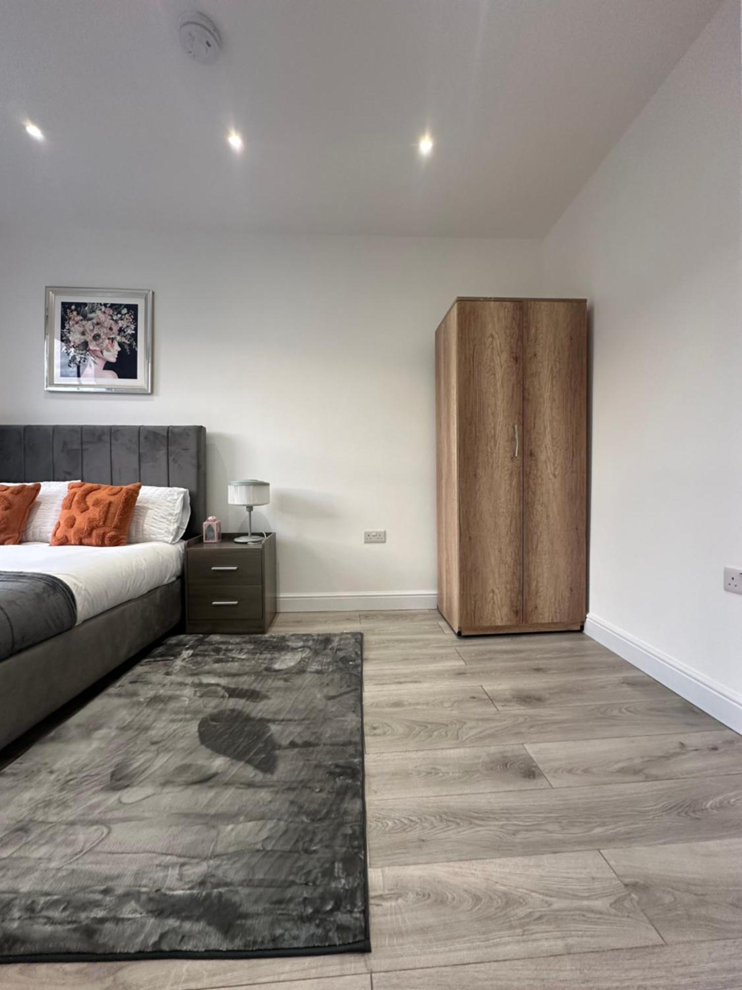 דירות לונדון Stunning Newly Refurbished 1 Bed In Kings Cross, St Pancras!320 מראה חיצוני תמונה